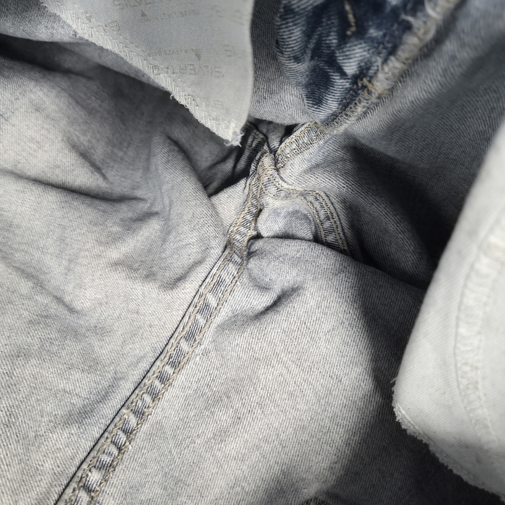 Levi’s SilverTab Y2K Skater Flare‎ Jeans 30×33 Mid Rise 90s Grunge Light Wash - Picture 11 of 11